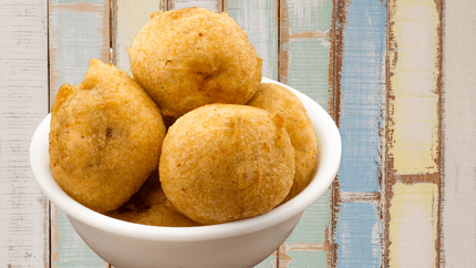 आलू बोंडा Aloo Bonda